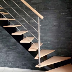 Escalier  limon central en bois peint en noir et poteaux inox | OéBa